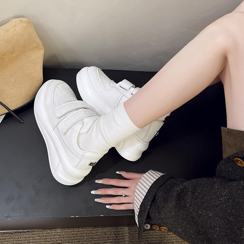 Fashion 2025 Women Sneakers Fashion Shoes Spring Trend Casual Flats Female New Fashion Comfort White Vulcanized Platform Shoes for Women