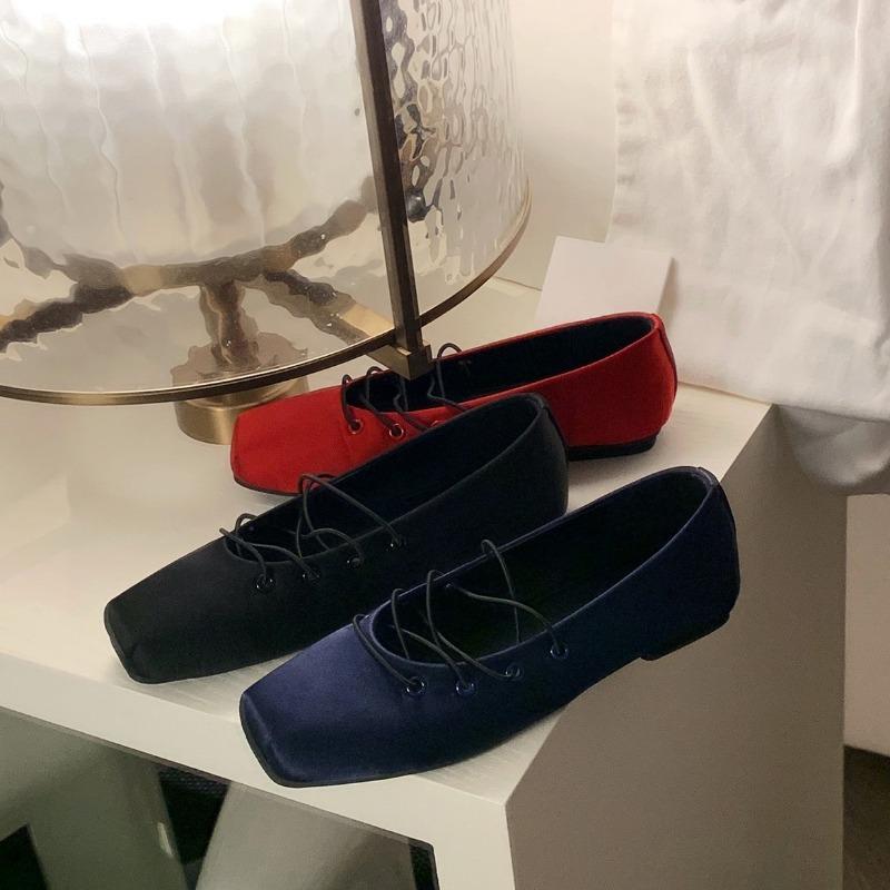 Sheepskin Version Mary Jane Shoes Women's Single Shoes, Extravagant Satin Temperament, Square Head Cross Strap, Ballet Flats