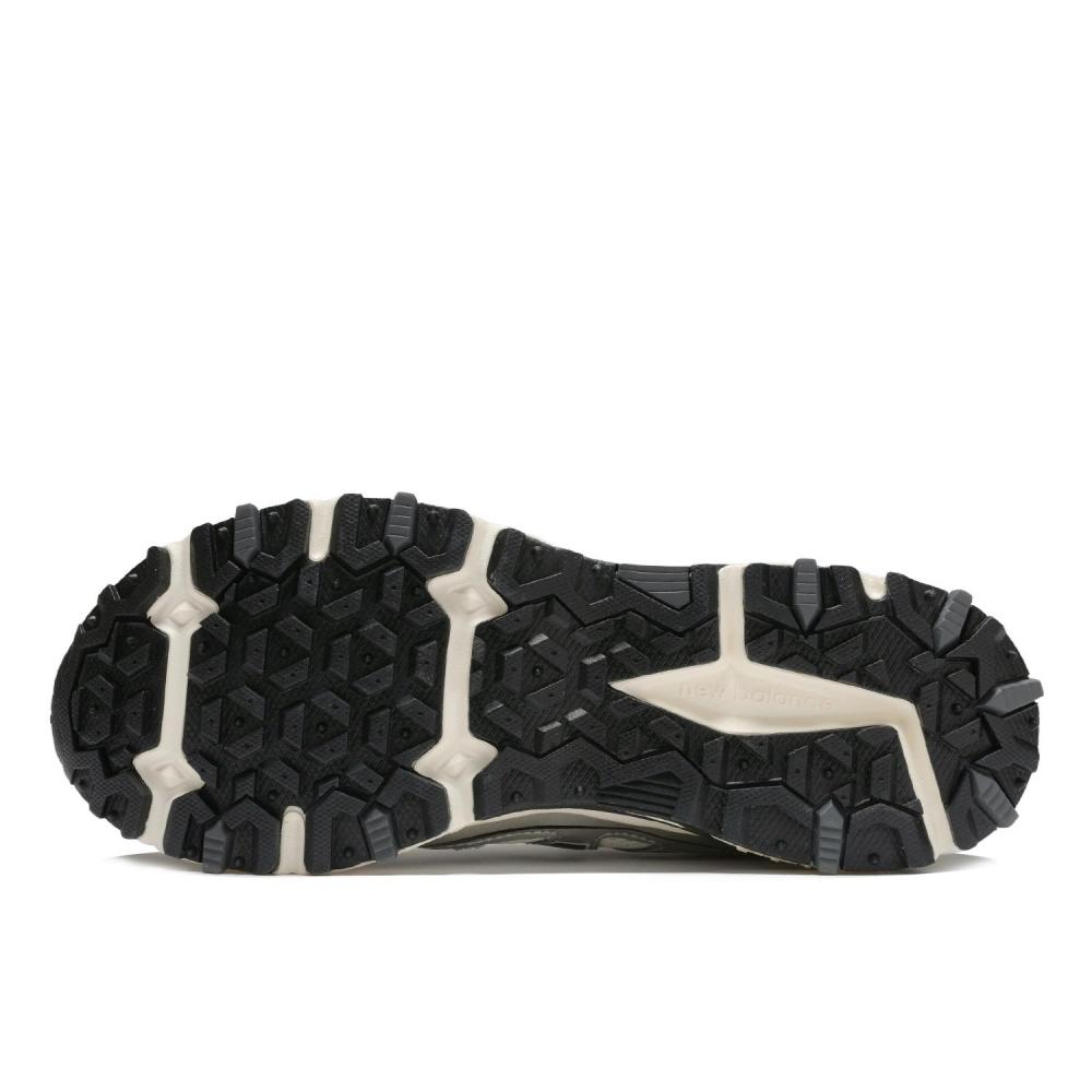 New Balance Mt410 Beige Silv Gc5  Mt410 Gc5 Beige Silv Gc5 