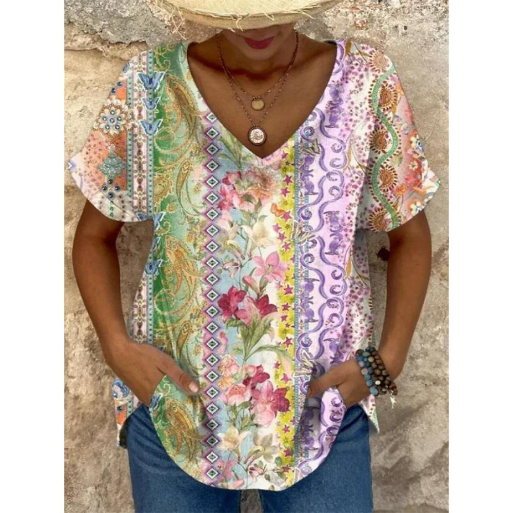 Summer Ethnic Vintage Flower 3D Print Elegant Classic T-Shirt Women T Shirts Tops Woman Harajuku V-Neck Tees Oversized Clothing