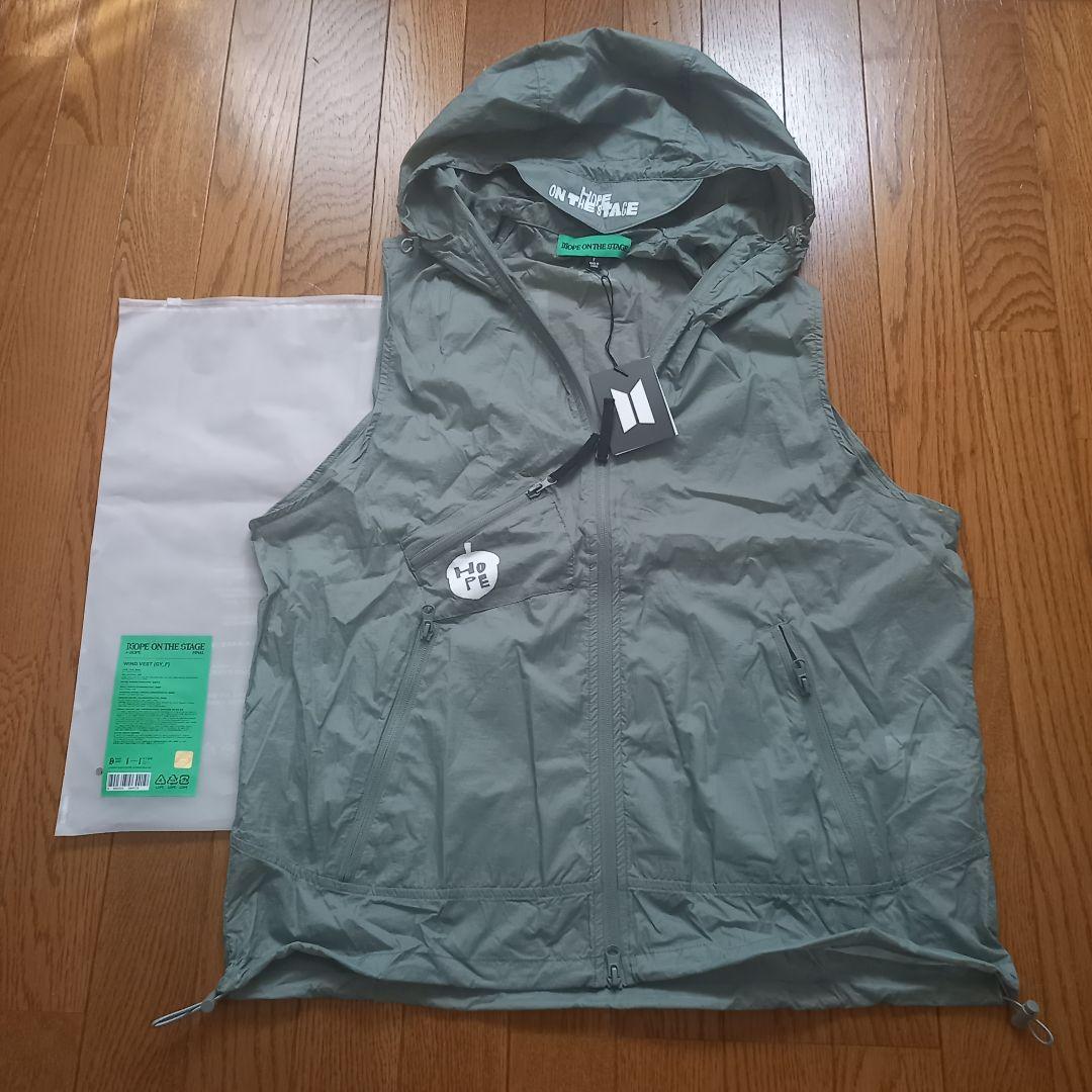 

[Б/У] BTS HOPE ON THE STAGE FINAL ВЕТРОВКА