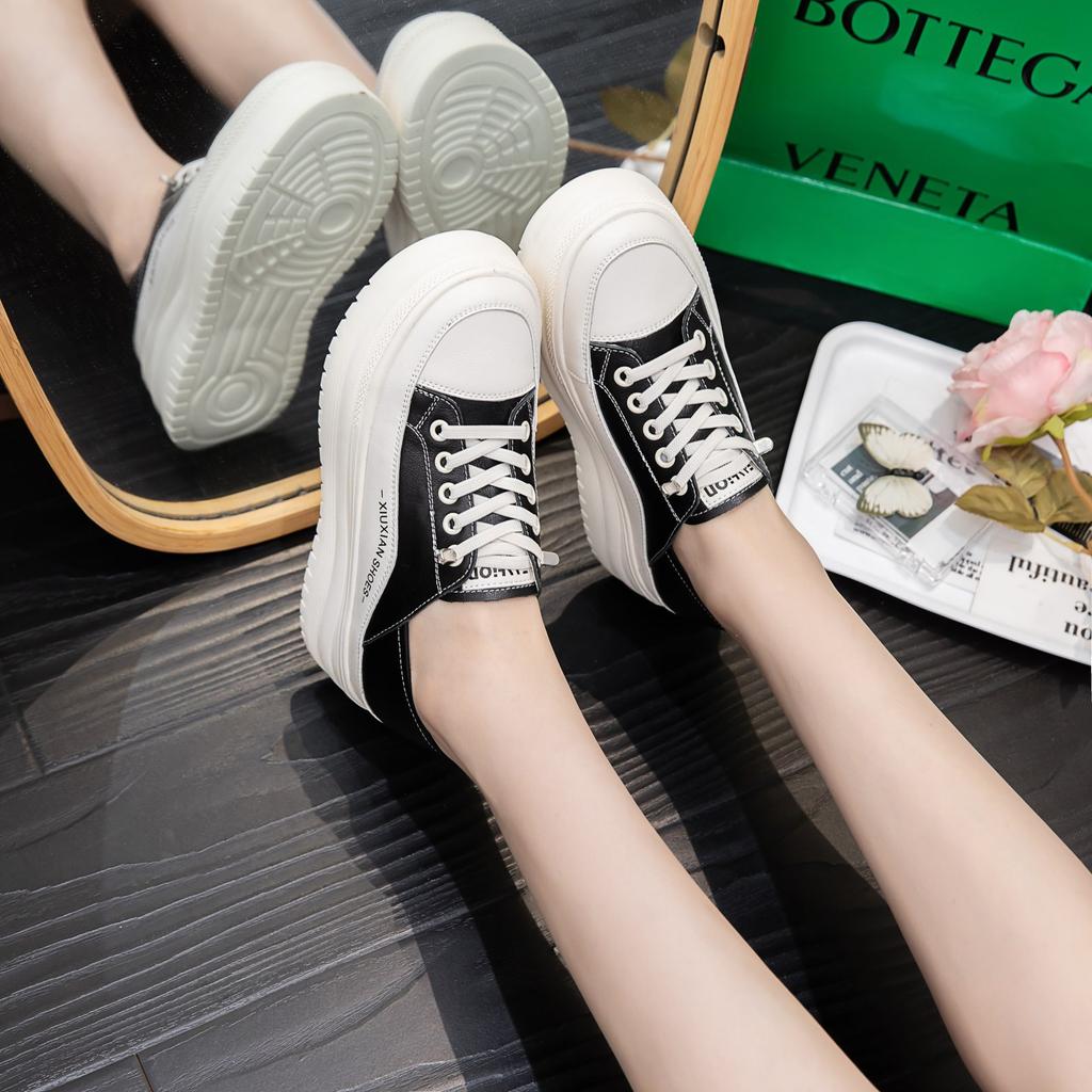 Leather Platform White Shoes Women's Summer 2025 Autumn New Soft-soled Heightening Board Shoes One Pedal Light Muffin Single Shoes