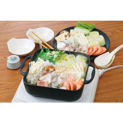 Iwachu Square Pan, Black, Dimensions (cm): 30.5 x 24.5 x 3.5 (H) (Shallow) / 8.5 (H) (Deep), Induction Compatible, 21700, Nanbu Ironware, Two-Handled