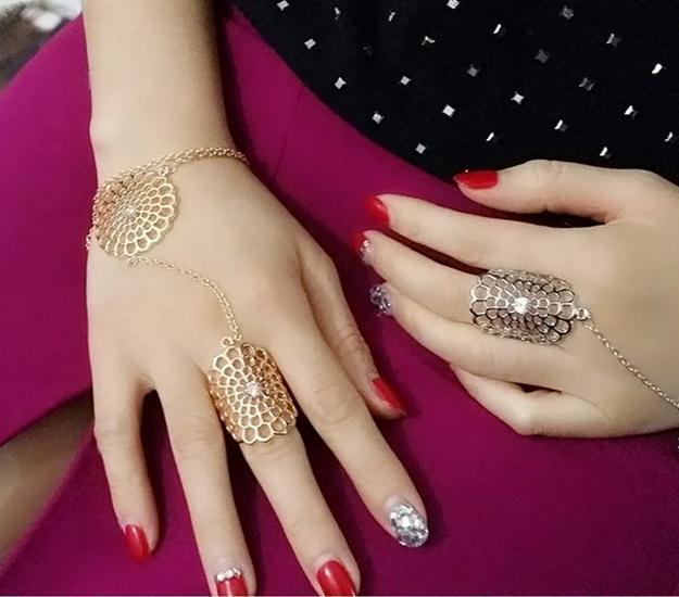 Korean Style Rhinestone Flower Ring Bracelet Chain