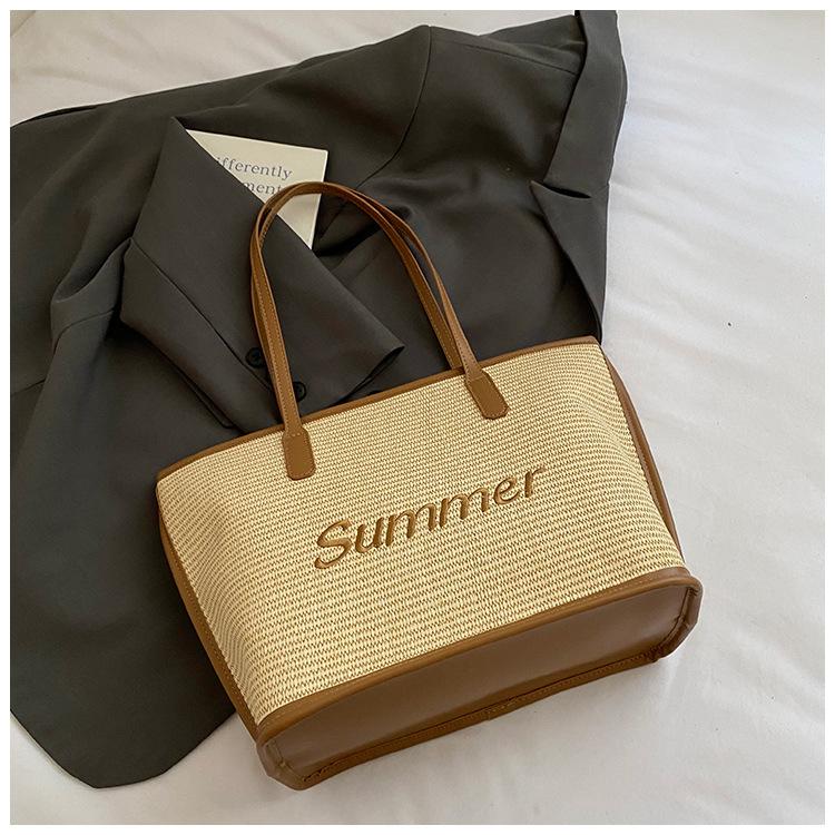 Summer Seaside Beach Vacation Straw Bag Women's 2025 New Large-capacity Shoulder Bag Fashion Commuter Tote Bag
