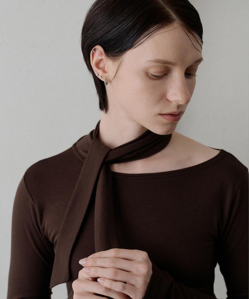 BIBYSEOB Asymmetrical Scarf T-Shirt Brown [T54]