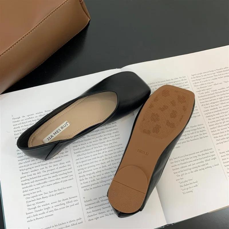 Elegant Fashionable Simple Shoes 2025 Spring New Women's Low Top Microfiber Leather Square Shoes Retro Style Adult Footwear