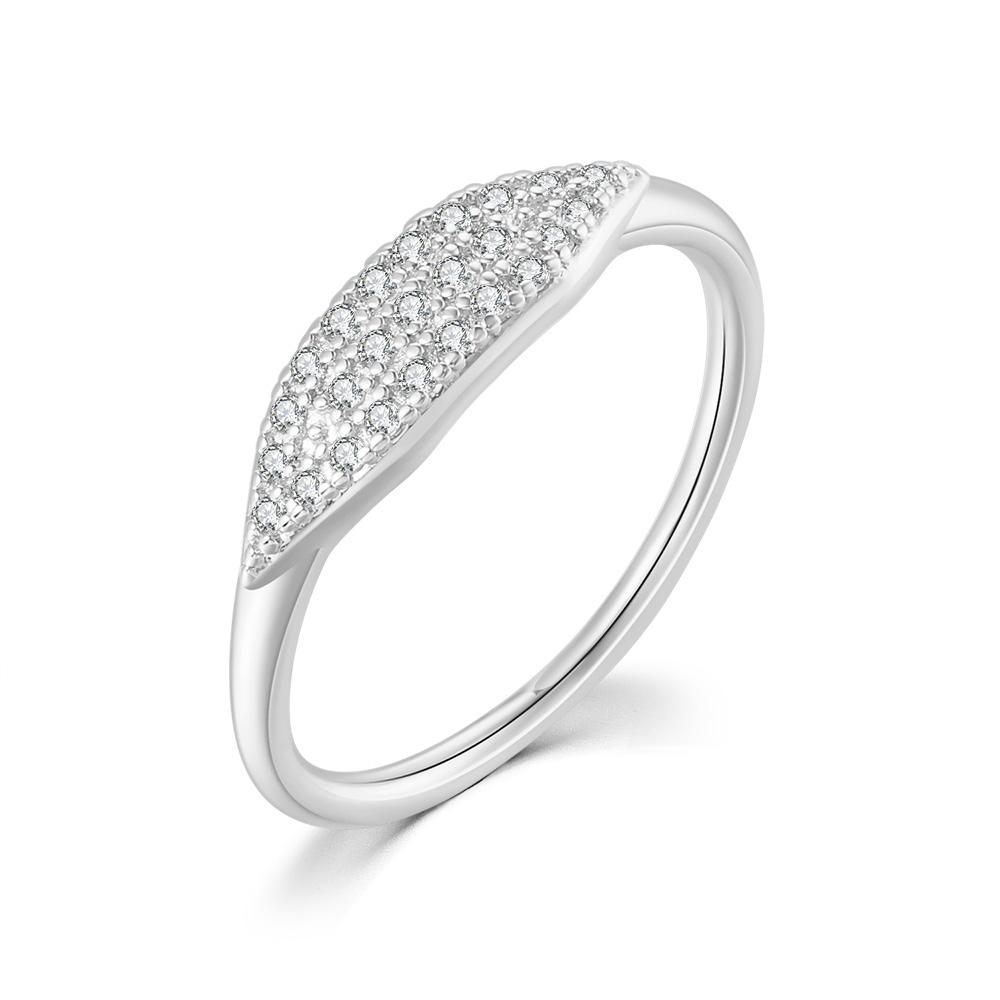 Trend Minimalist Stacking Ring For Women Dainty Zirconia Gold Color Crystal Finger Accessories for Female Jewelry Gift R737