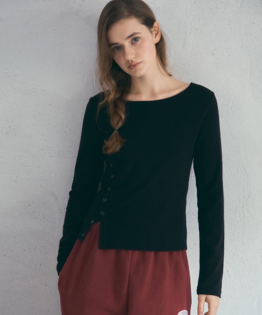 Aueonoseuteljia Boatneck Side Button T-Shirt_Black(O25-Tp28)