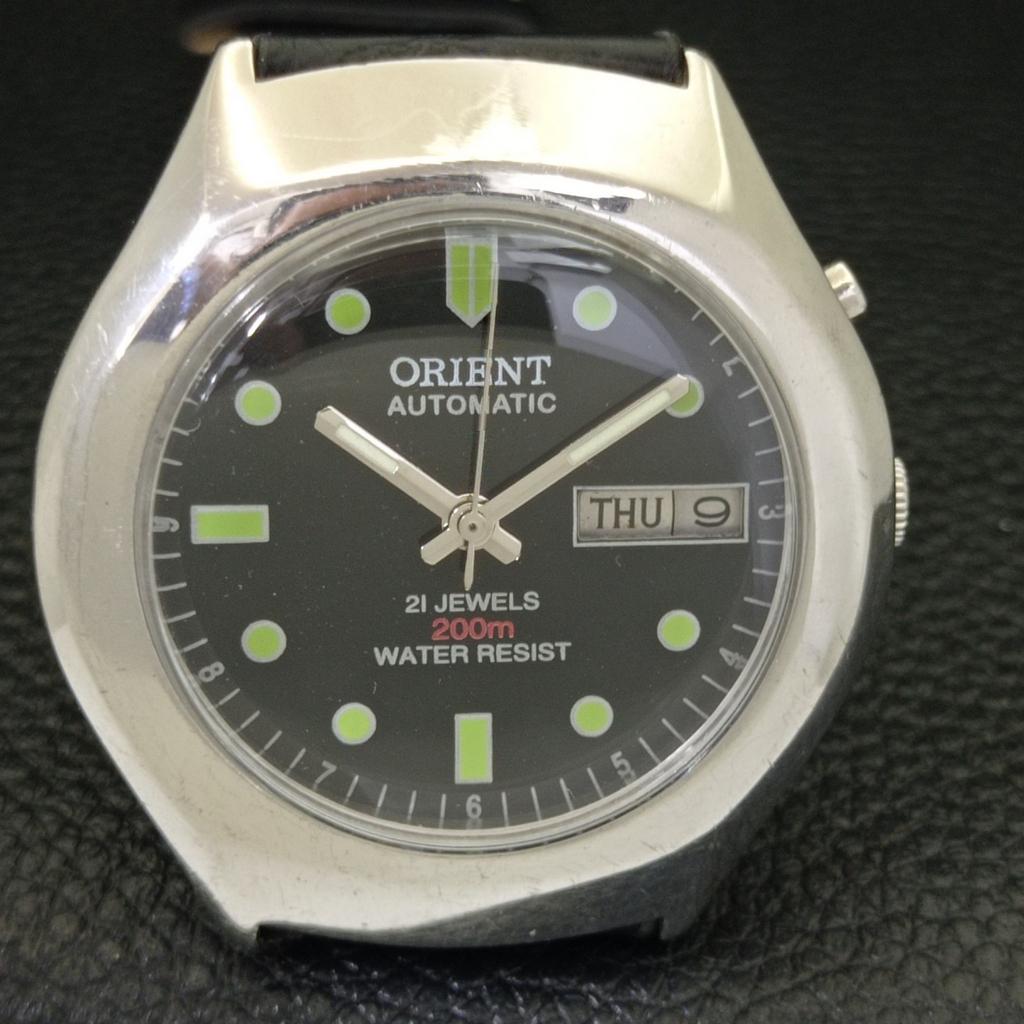 VINTAGE ORIENT AUTOMATIC 46941 JAPAN MENS BLACK COLOR DIAL WATCH A700657-5 R204-a700657