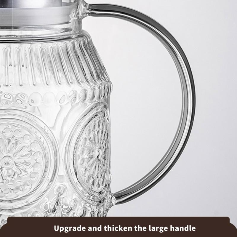 Easy to Cleaning Glass Water Pitcher with Retro Sun Pattern Lid Large Capacity for Family Gatherings and Homes Kitchen Use