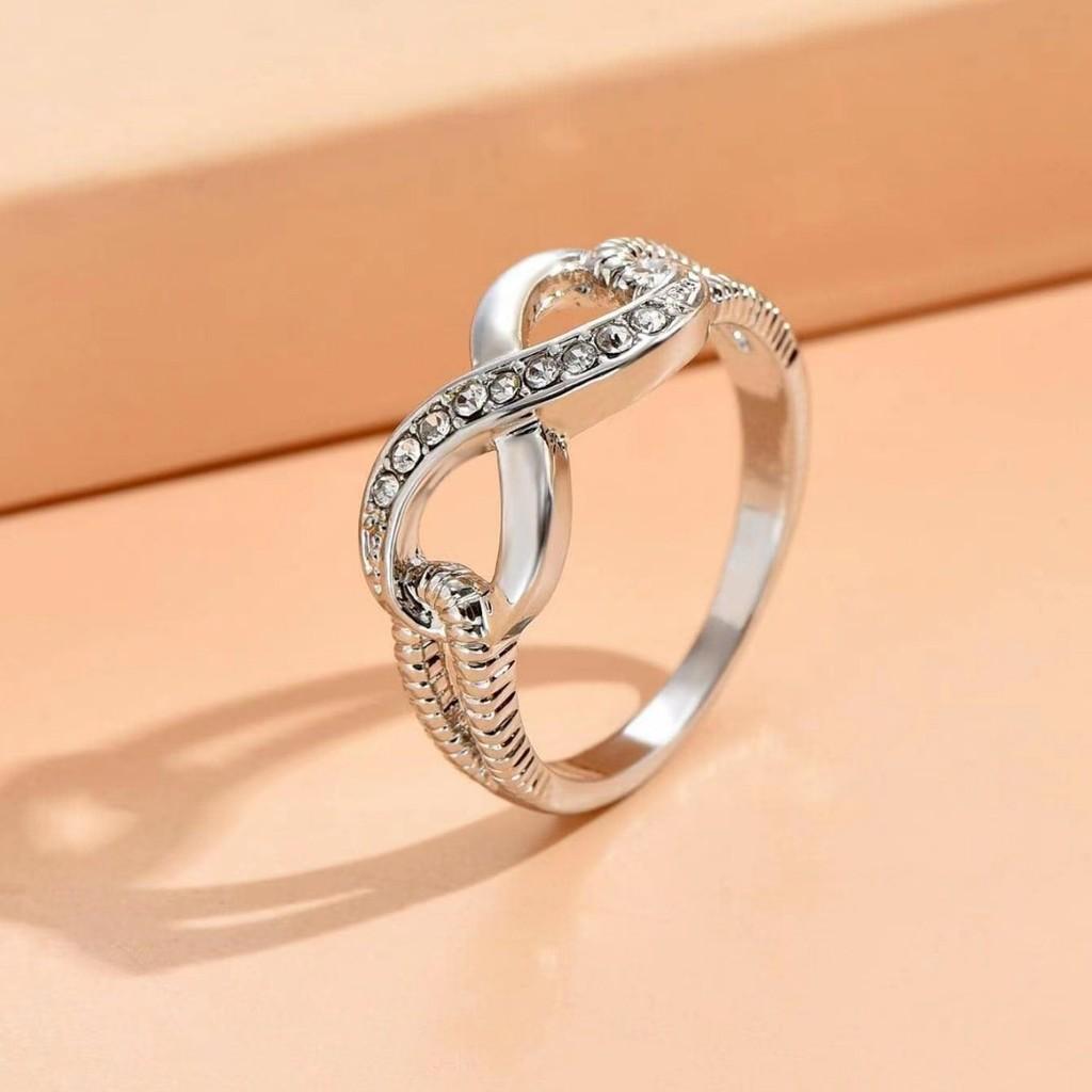 Elegant Silver Alloy Infinity Ring With Sparkling For Trendy Fashion Lovers