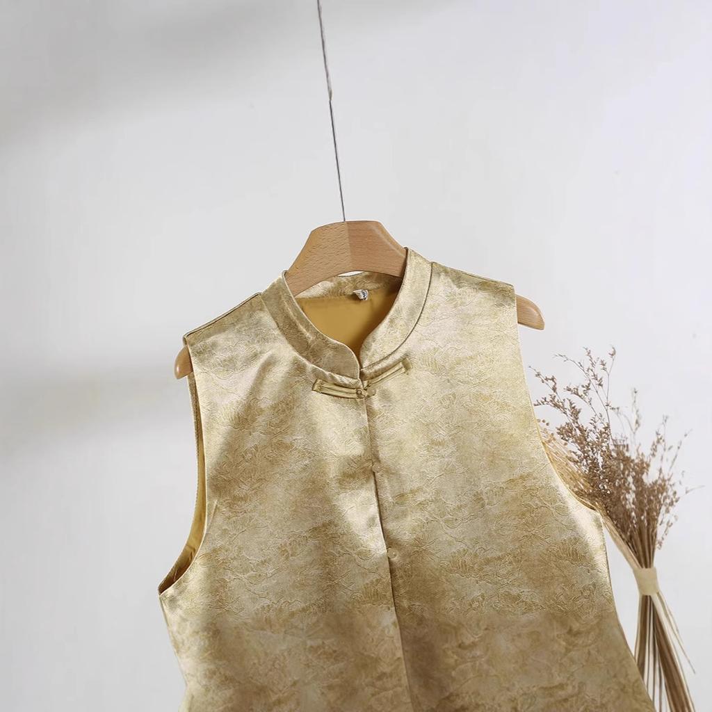 Spring and summer new temperament woven gold jacquard vest retro zen simple stand-up collar disc buckle women's vest