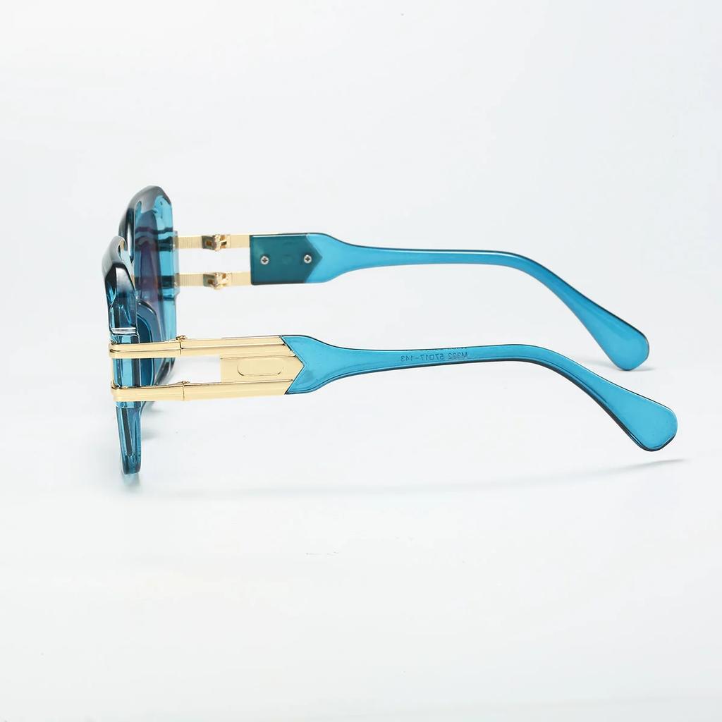 Female Sunglasses Large-sized Square Stylish Eyewear Retro Style Suitable for Outdoor Gatherings and Photography Props