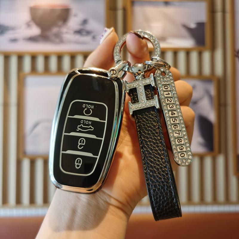 Luxury Hongqi Key Cover for H7, H5, HS5, HS7, H9 - Elegant Key Bag for All Models