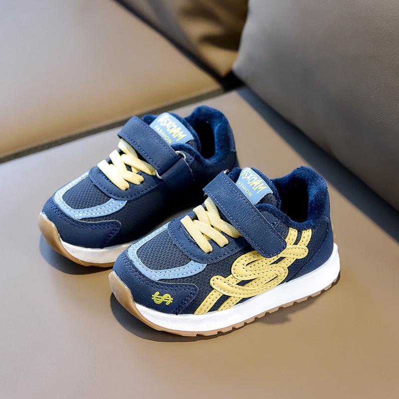 

New winter children s sports shoes for boys and girls, leather with plush lining, warm double-layer cotton, baby walking shoes 26the Length Within the C синій