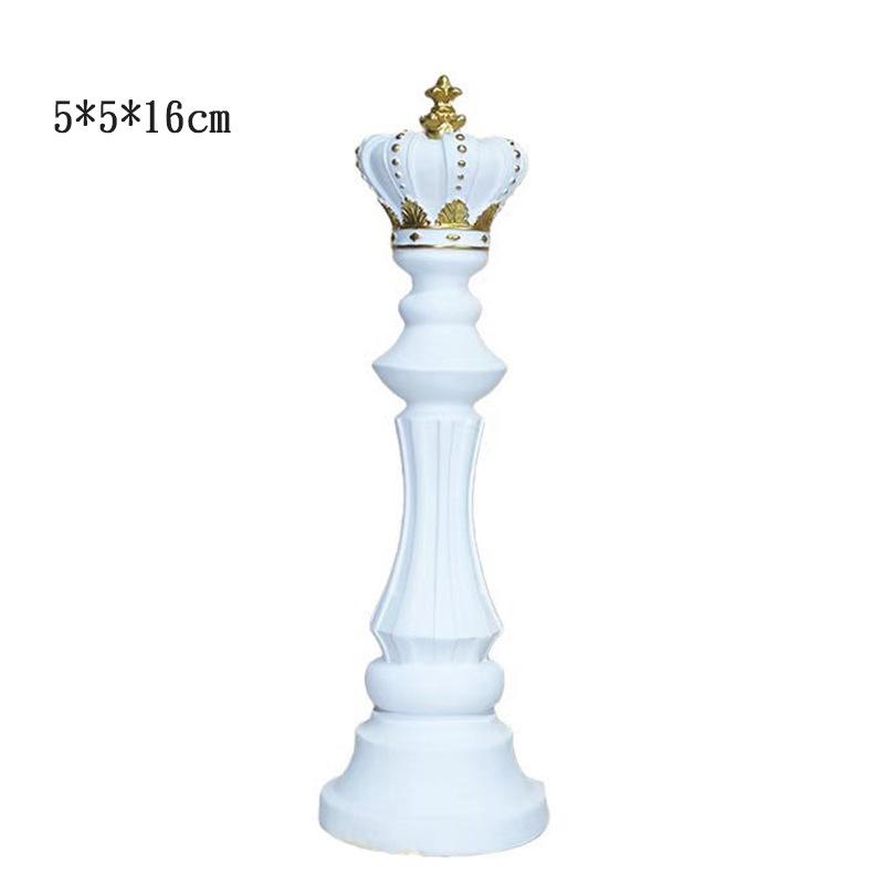 Classic Chess Piece Decoration Accessories Resin King Queen Knight Crafts Desktop Study Living Room Decoration Chessman