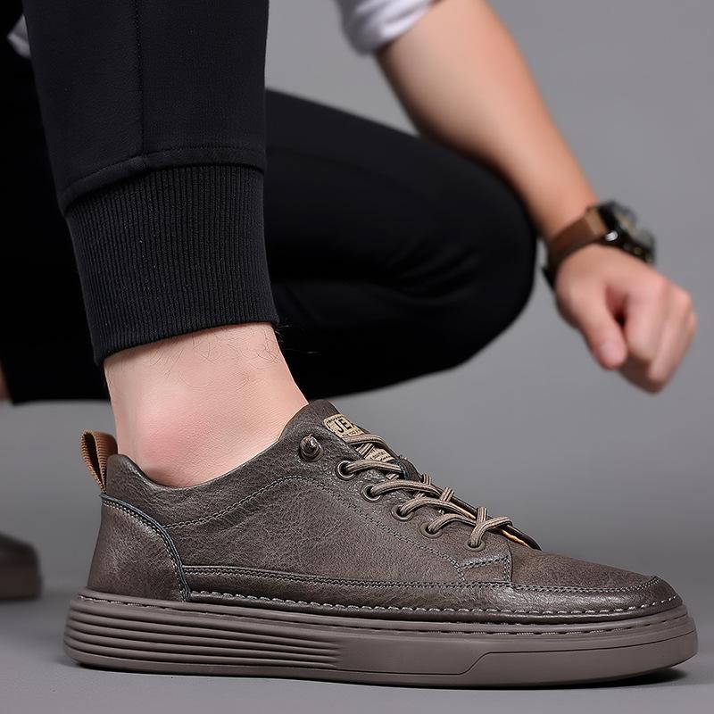 2024 Spring New Men's Shoes Sports Casual British Black Leather Shoes Work Board Shoes Versatile Dress Business Trend Shoes