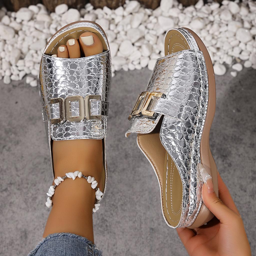 Fashion 2025 New Women Slippers Lightweight Round Head Shoes Women Summer Metal Casual Slippers Outdoor Roman Wedge Sandals Slides Women