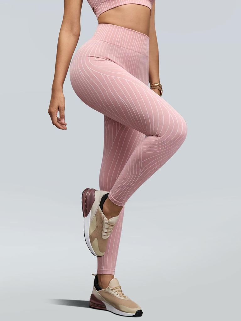 Seamless Twist Back Stripe Bra & High-Waist Stretch Yoga Pants Set