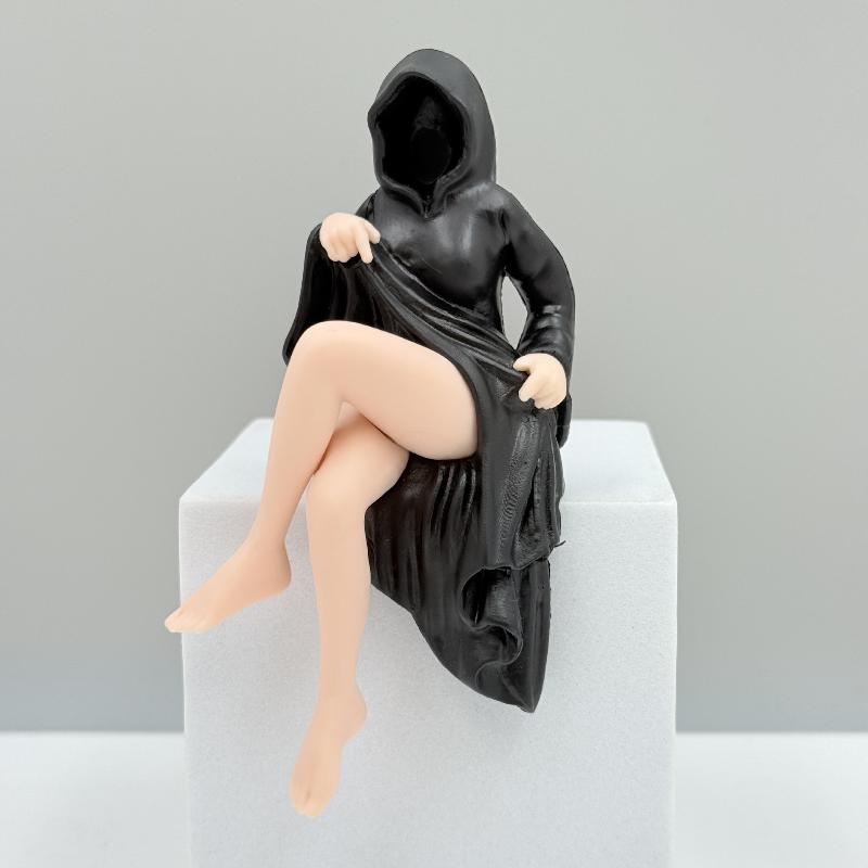 3D Geheimnisvolle Statue Gotische Schwarze Robe Königin Figur Bücherregal Skulptur Gruselige Sitzende Statuen Schreibtisch Ornamente Halloween Geschenke