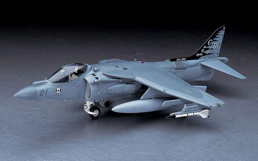 Hasegawa US Marine Corps Harrier II Plus Plastic Model Kit PT28 1/48 AV-8B