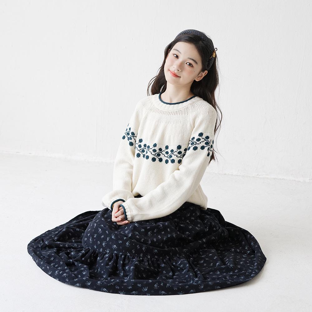 2025 Teen Girl Jacquard Sweater - Autumn/Winter Knitwear