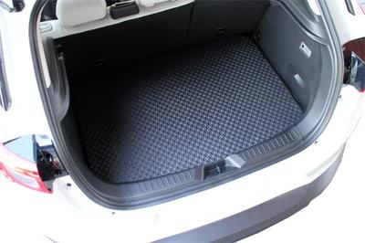 YMT Mazda DK Series Rubber Luggage Mat CX-3 (trunk Mat)