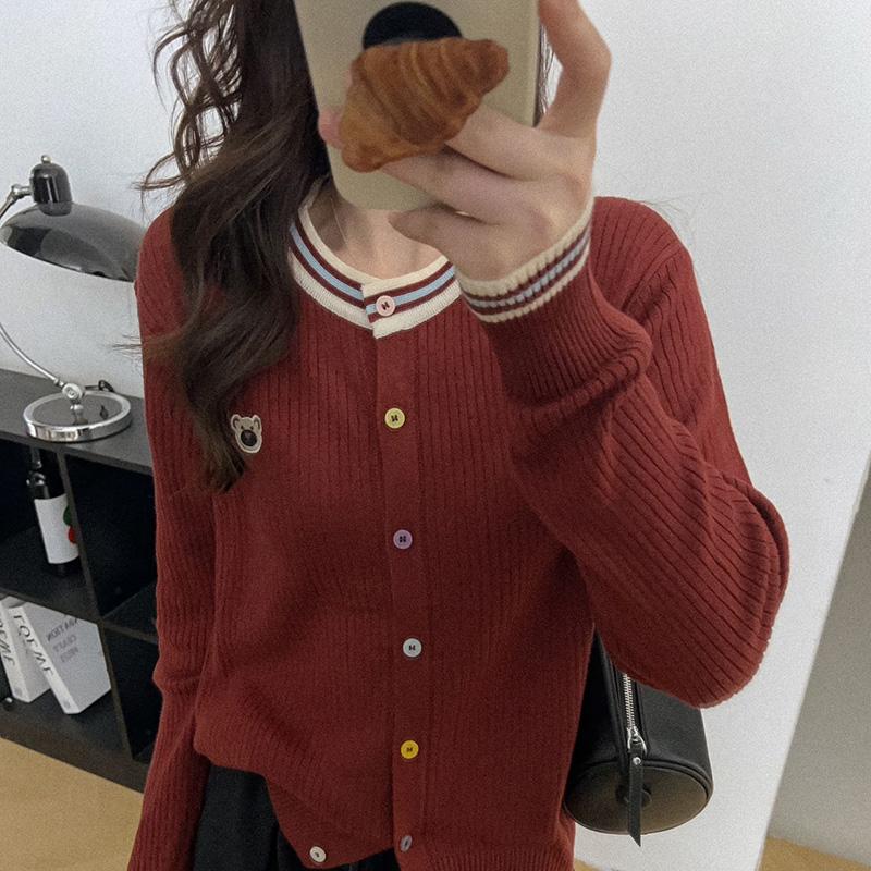 Dámský lehký kardigan z 50% vlny a 50% morušového hedvábí - všestranný úplet na 4 sezóny pro celoroční pohodlí a styl