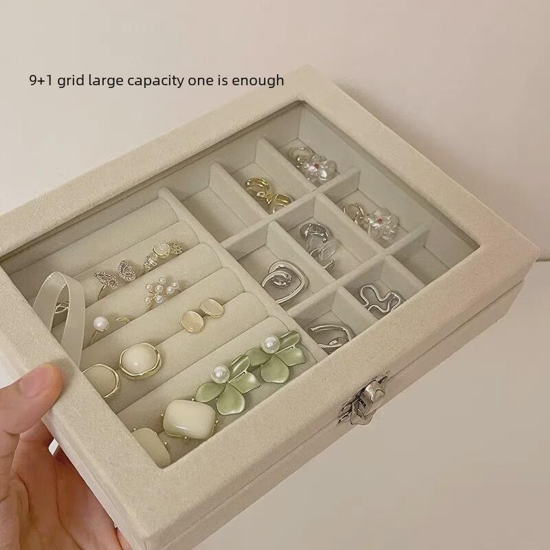 Cutie de bijuterii din catifea de lux 2023: Depozitare de mare capacitate pentru inele, coliere și cercei cu protecție împotriva prafului