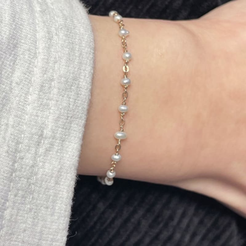 

martha in the garret meriel b. pearl 16 cm