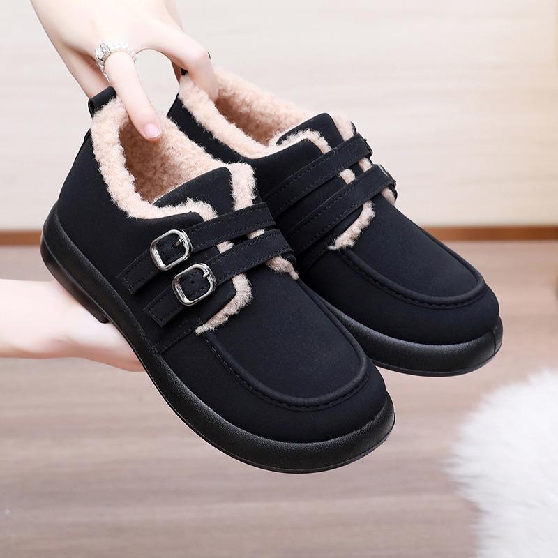 Winter new old Beijing cotton shoes women's flat bottom velvet thickened mother shoes non-slip warm soft sole one pedal cotton