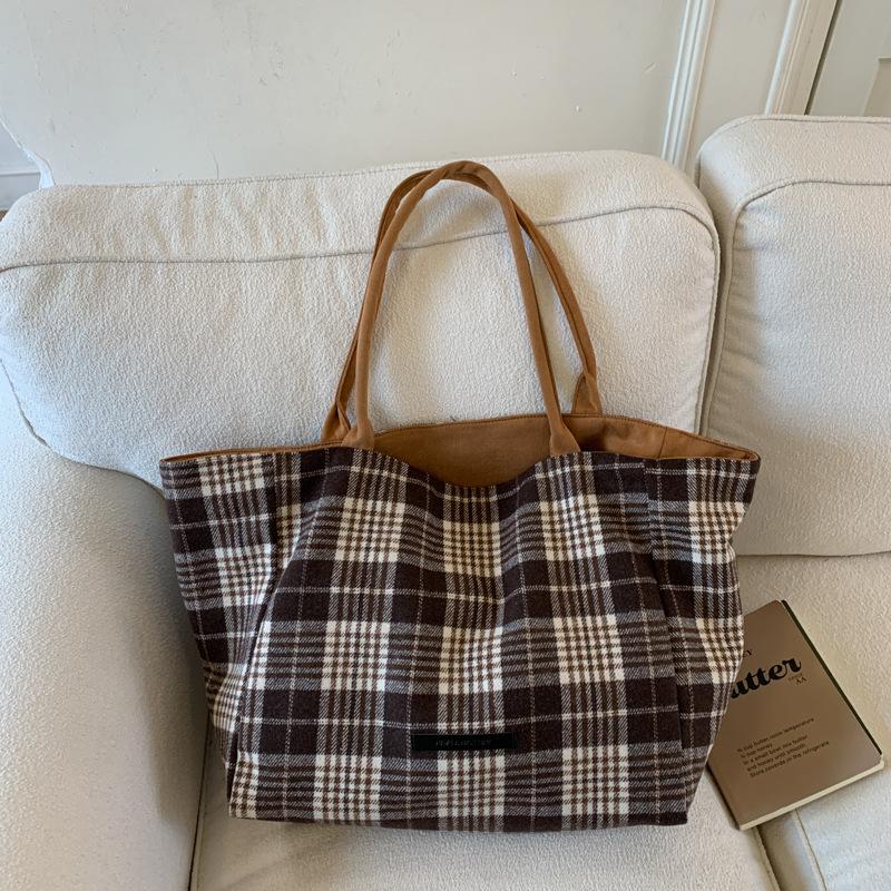 British-style Double Bread, Large-capacity, Laid-back Tote Bag