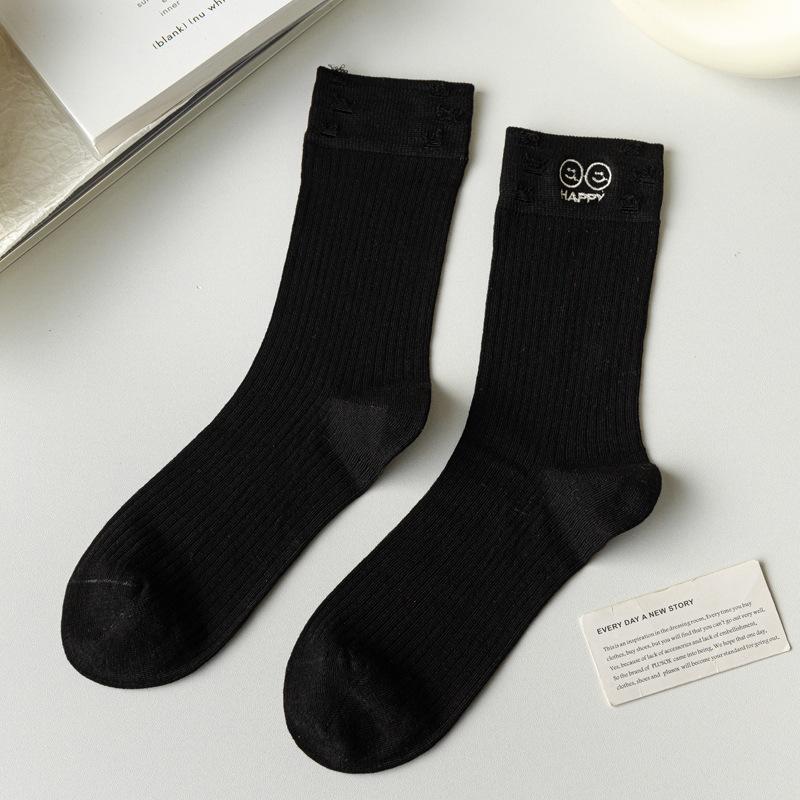5/10 Pairs Casual Solid Color Socks for Women Spring Summer Mid Calf Cotton Socks Black and White Embroidered Casual College Style Long Socks