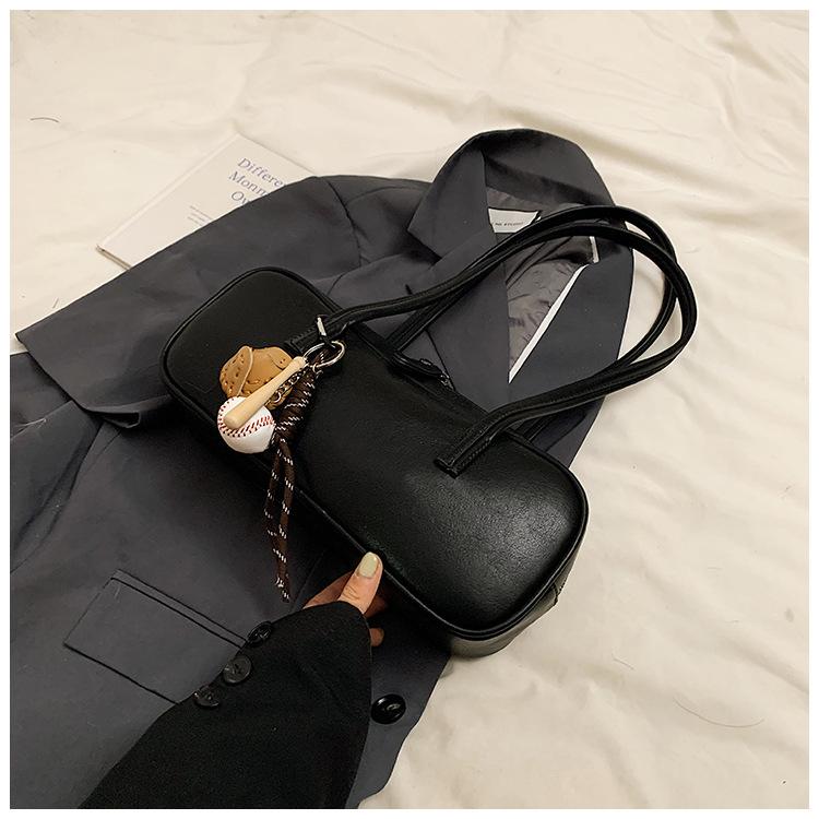 2025 new niche trendy bag women's bag portable fashion shoulder bag women's high-end leather underarm bag large capacity