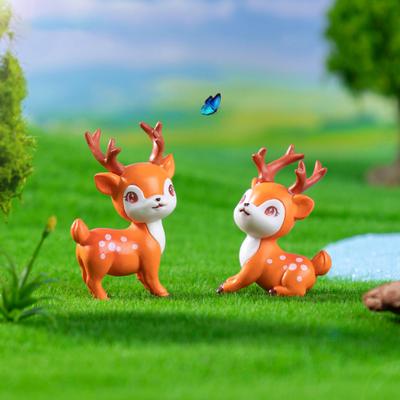 2 Adet Mini Sika Geyiği Figürini El Boyaması Geyik Minyatürleri Peri Bahçeleri Bonsai Mikro Peyzaj için Mini Hayvan Heykelleri