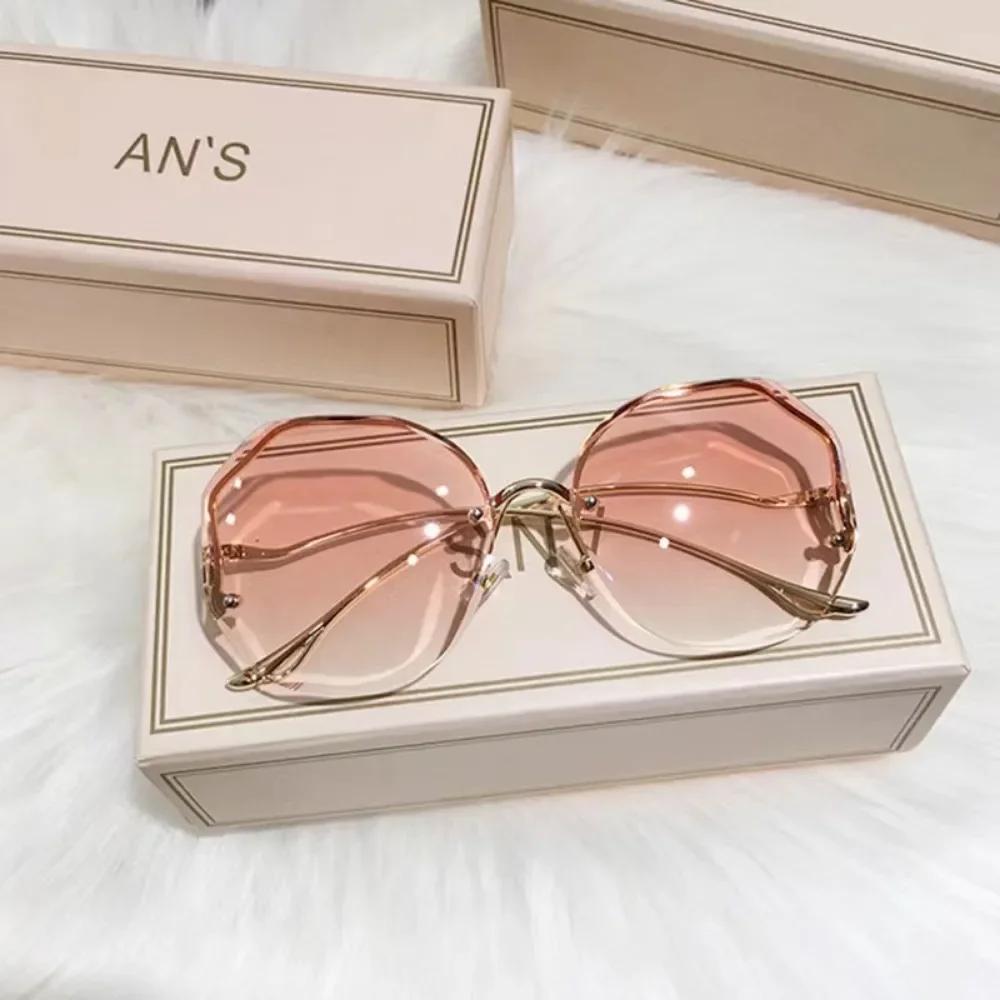 Fashion Rimless Sunglasses Women Men Polygonal Large Frame Gradient Sunscreen UV Protection Eyewear