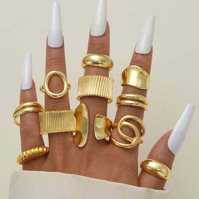 Set di 11 Anelli Geometrici Irregolari Traforati Gioielli di Moda Donna Trendy Lucidi Accessorio Quotidiano per Feste Idea Regalo Decorativa