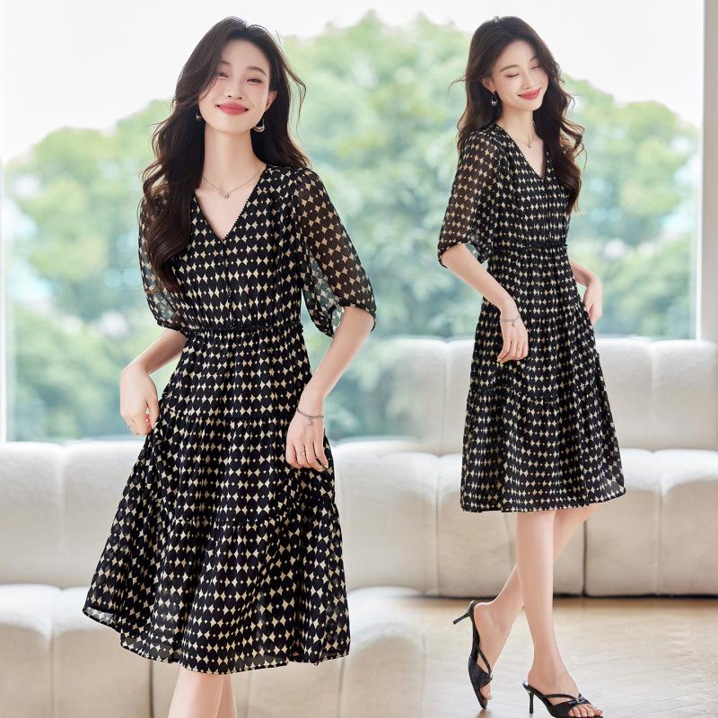 Summer new temperament elegant waist thin skirt floral medium and long dress women
