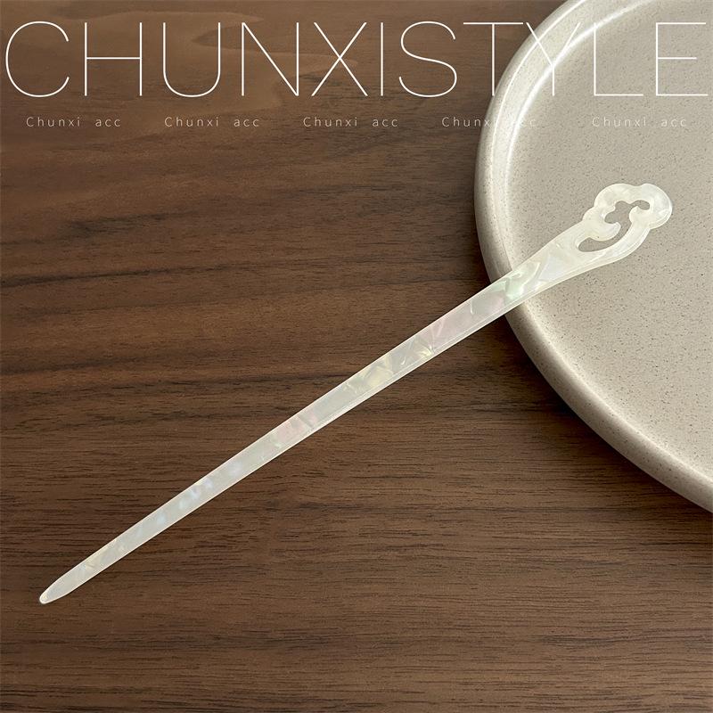 

Премиальная заколка для волос в старинном стиле в виде благоприятного облака для женщин - современный, простой, новый китайский дизайн