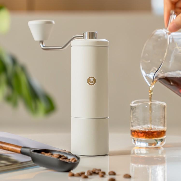 TIMEMORE Chestnut C5 Hand-Crank Coffee Grinder for Italian and Hand-Pour Brewing
