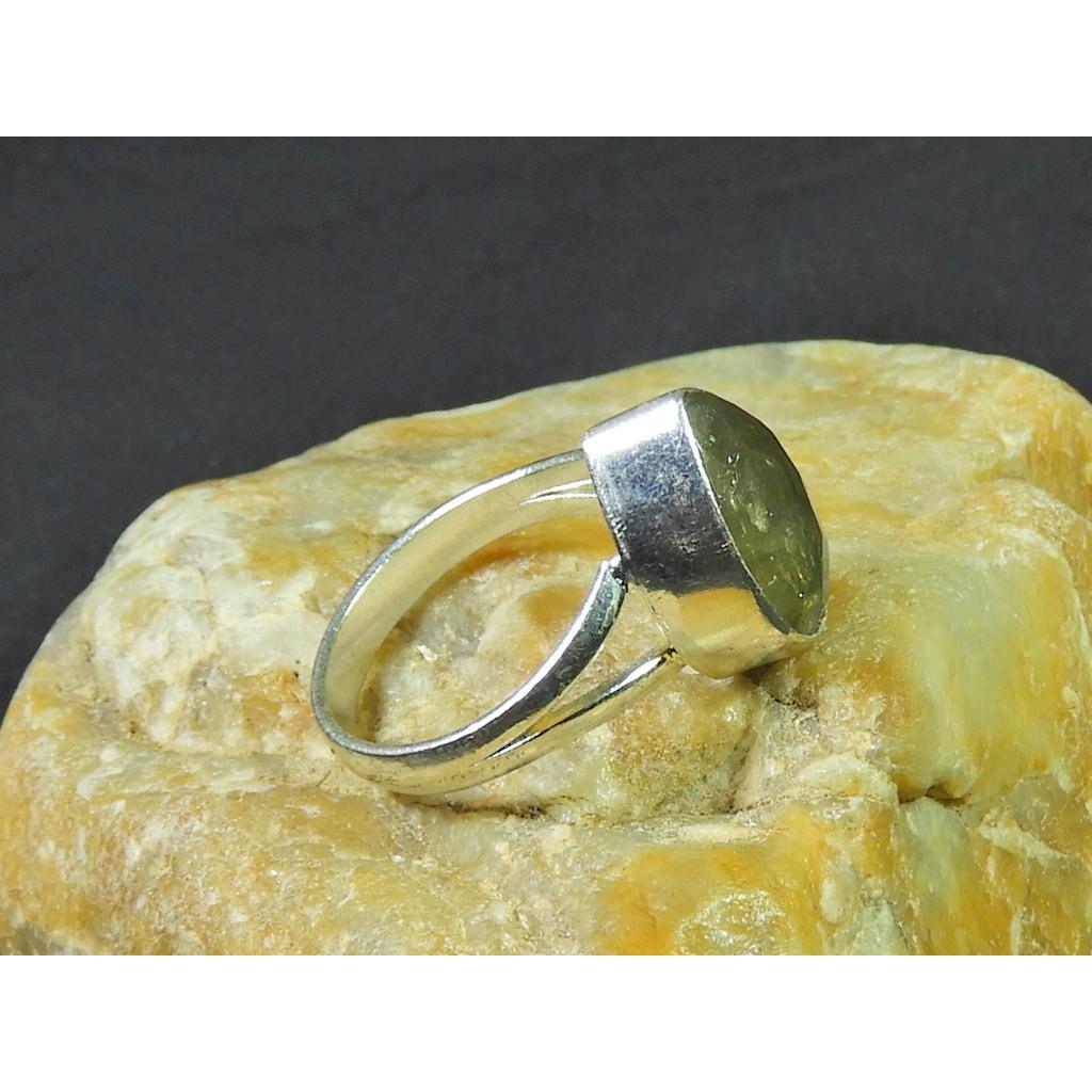 Natural Labradorite 925 Sterling Silver Pear Handmade Vintage Ring Size US-7 MK-54