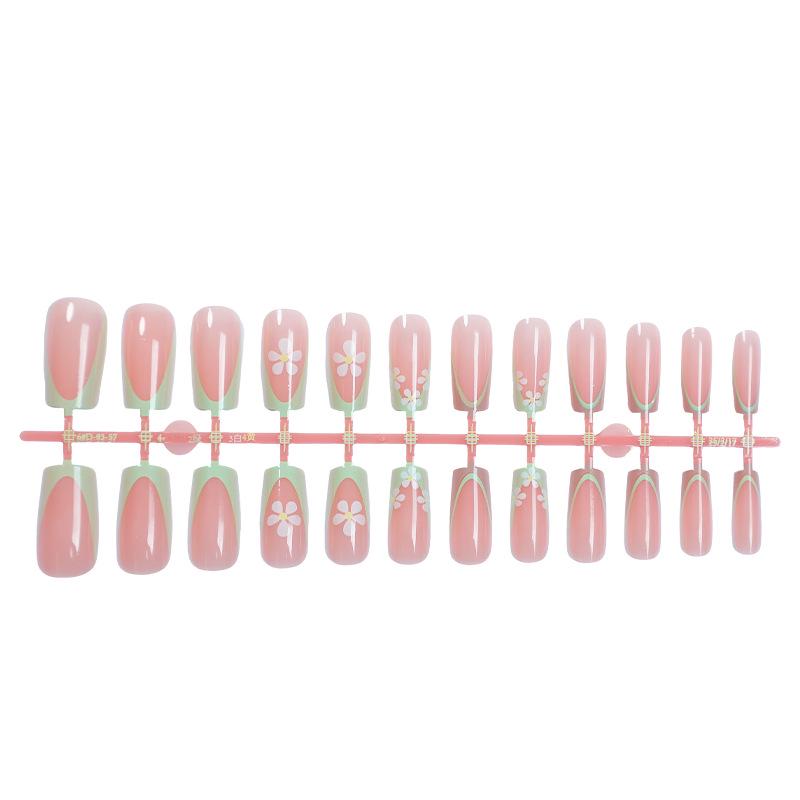 

Cross-border Wearable Floral Short Nail Tips - European Style