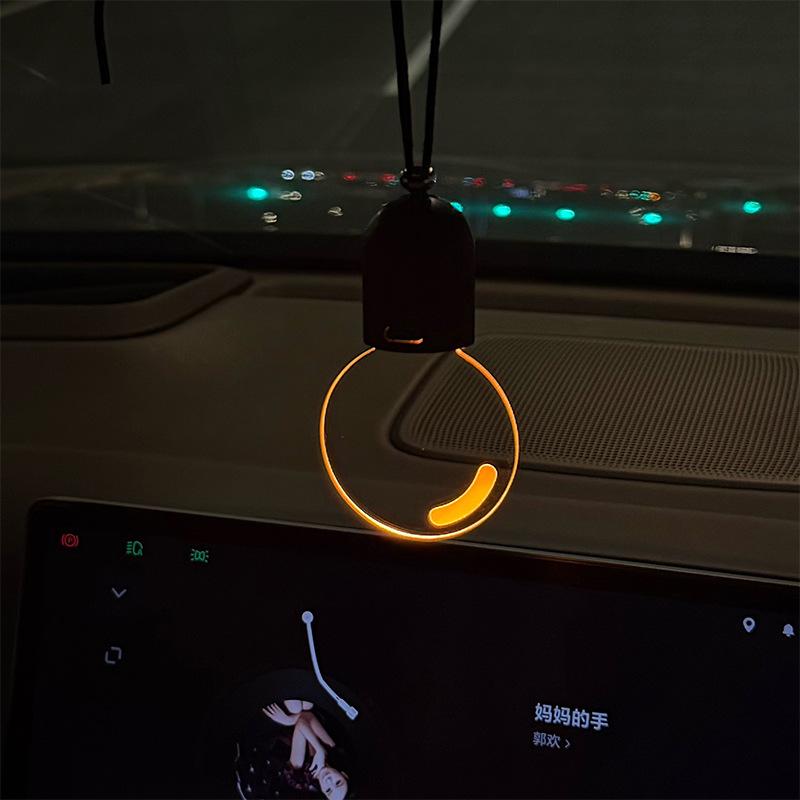 

Acrylic Luminous Light Bulb Pendant Mini Jewelry Retro Atmosphere Breathing Light Car Decoration
