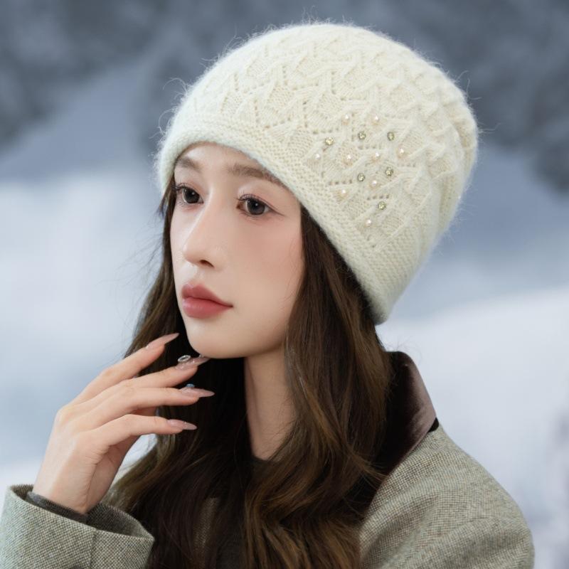 Autumn and Winter Women's Thermal Hat Middle-aged and Elderly Hat Solid Color Plush Pearl Wool Hat Fashionable Windproof Hat