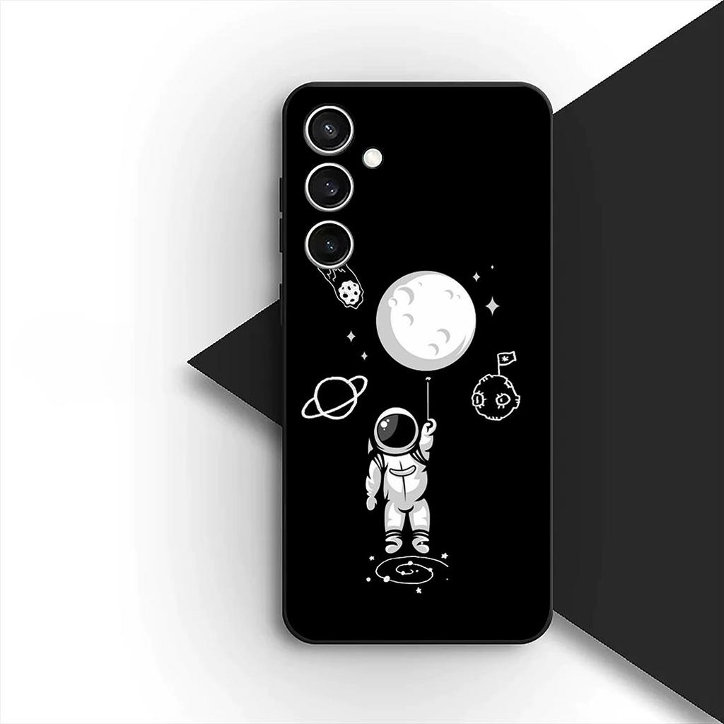 Phone Case Moon Astronaut Stars Art Casing for Apple iPhone 17 Air 12 13 Pro Max Mini ProMax XR 7 8 Plus X 7+ 8+ Funda Cover