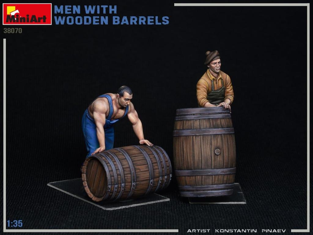 Miniart Wooden Barrel and Male Figure Plastic Model MA38070 1/35 (2 Pieces)