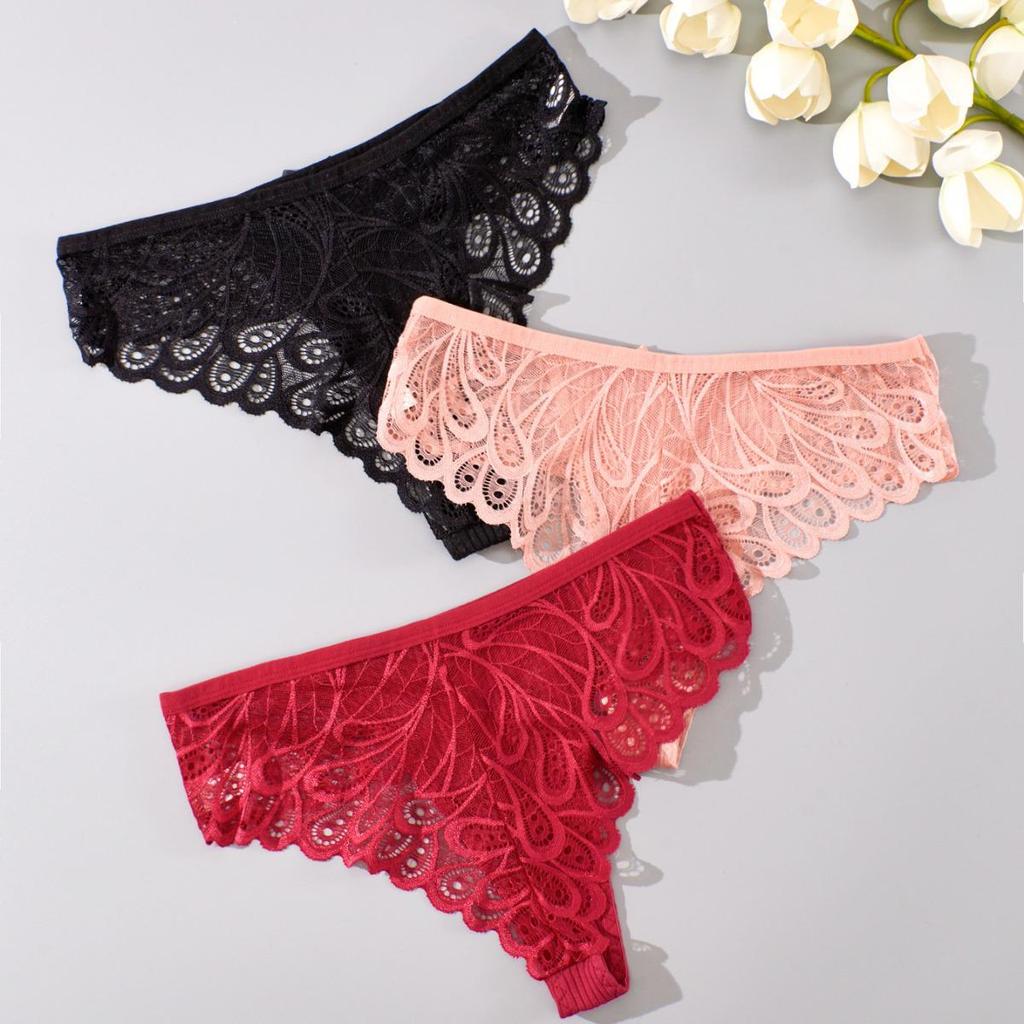 Women's Plus Size Seamless Mid-Rise Thong with Lace Trim, Breathable Pure Cotton Crotch