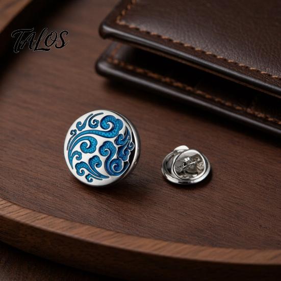 Cast Alloy Lapel Pin Vintage Embossed Pattern Pin, Zinc Suit Polished Edge Metal Button Collar for Men Formal Corsage Coat Decoration 3D
