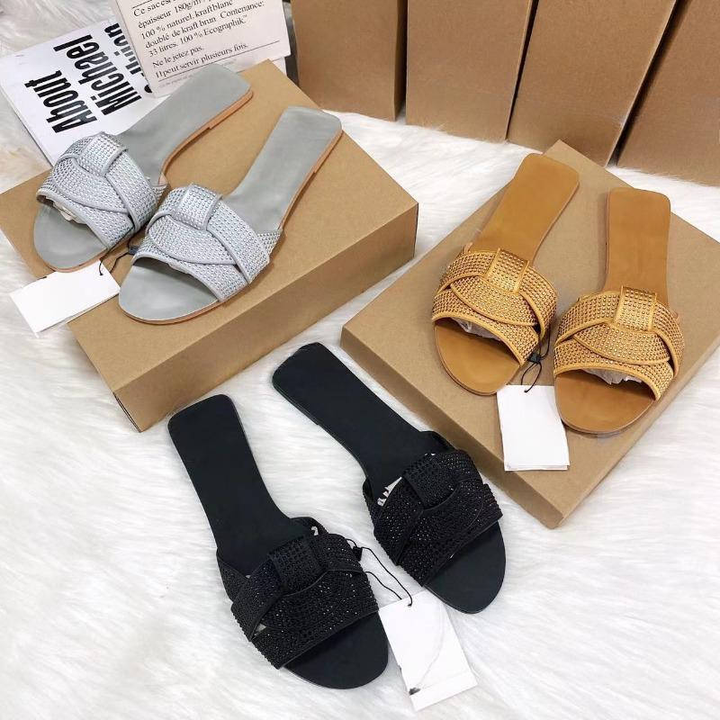 Fashion Brand Designer 2024 Summer Flat Women's Slippers Shining Diamond Decoration Open Toe Beach Shoes Outdoor Walk Ladies Slides